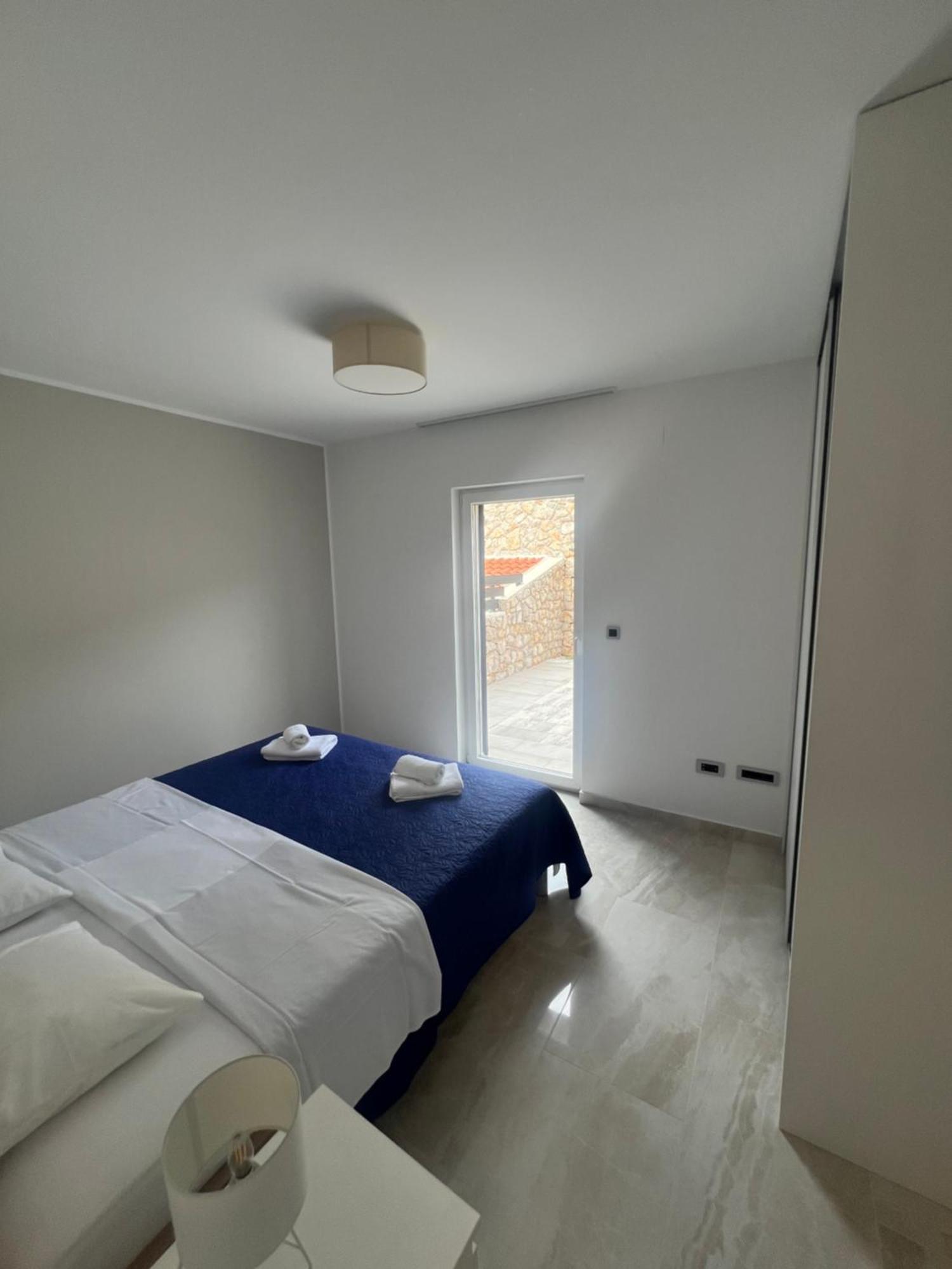 Apartman Linda Apartment Cres Exterior photo